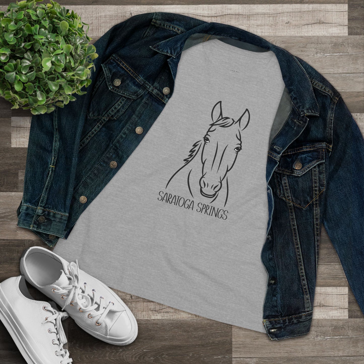 Saratoga Filly Women's Semi-Relaxed T-Shirt