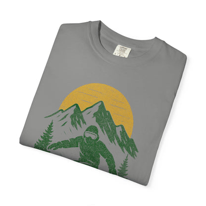 Snowboard Sundown Unisex T-Shirt - 10 colors